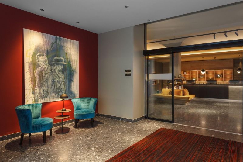 Four Points By Sheraton Sihlcity 4*