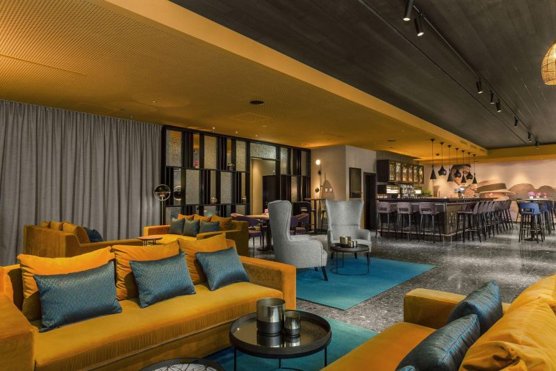 Four Points By Sheraton Sihlcity 4*