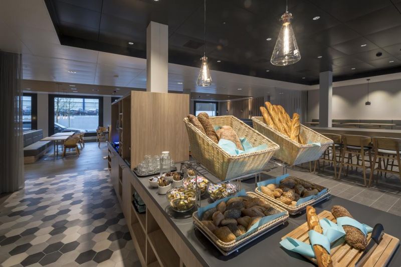 Holiday Inn Express Luzern  Kriens 3*