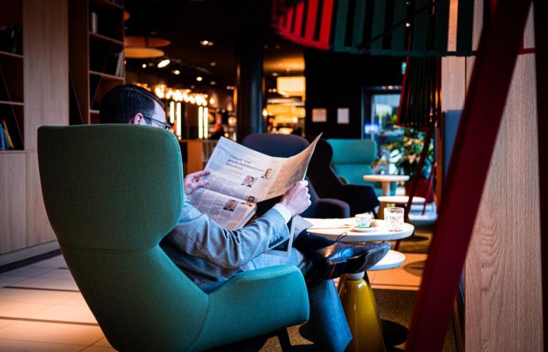Holiday Inn Zurich Messe 4*