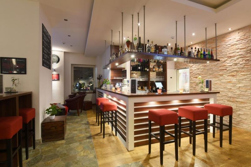 Hotel Central 4*