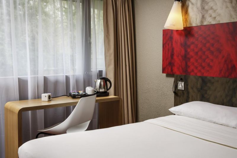 Ibis Geneve Centre Gare 2*