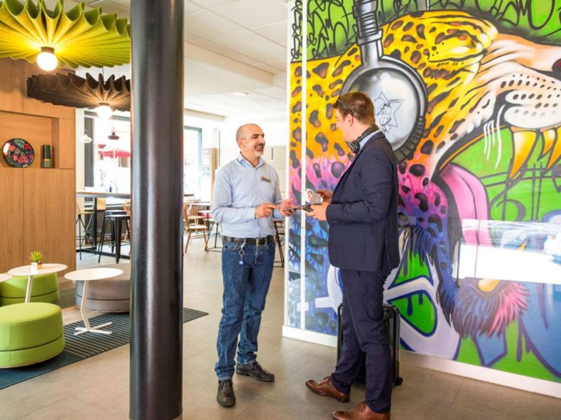 Ibis Geneve Centre Gare 2*