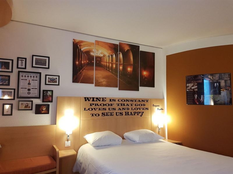 Ibis Geneve Petit Lancy 2*