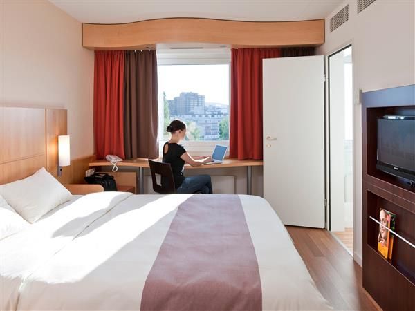 Ibis Geneve Petit Lancy 2*