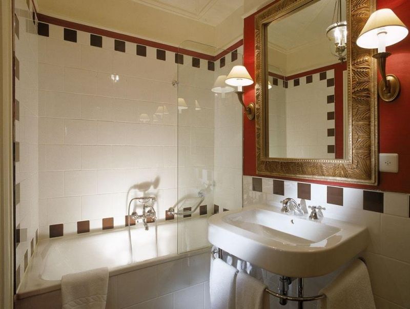Kipling Manotel 3*