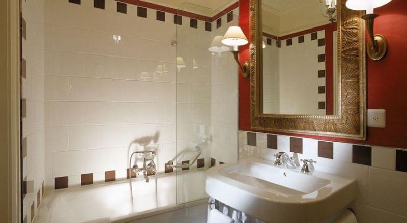 Kipling Manotel 3*
