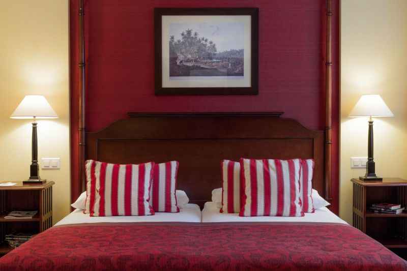 Kipling Manotel 3*