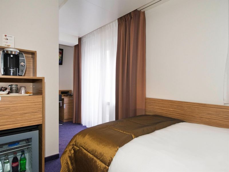 Mercure Stoller 4*