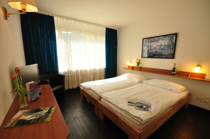 Merkur 3*