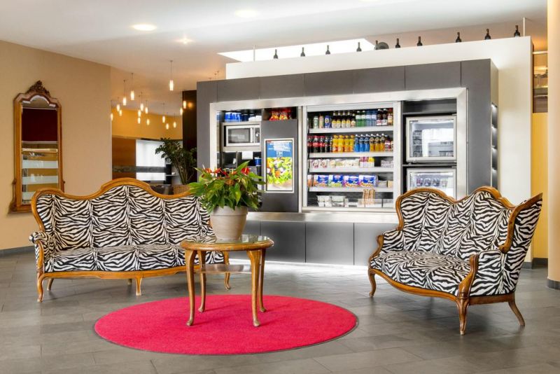 Nh Zurich Airport 4*