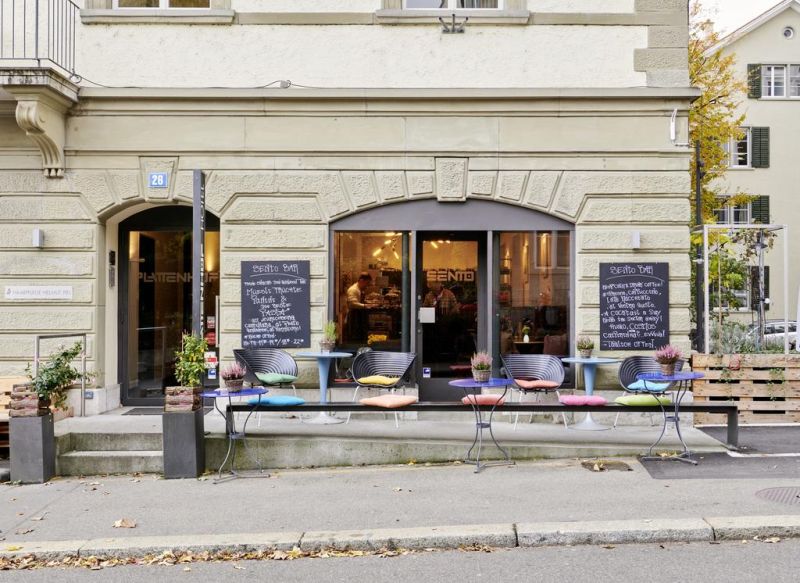 Plattenhof 3*
