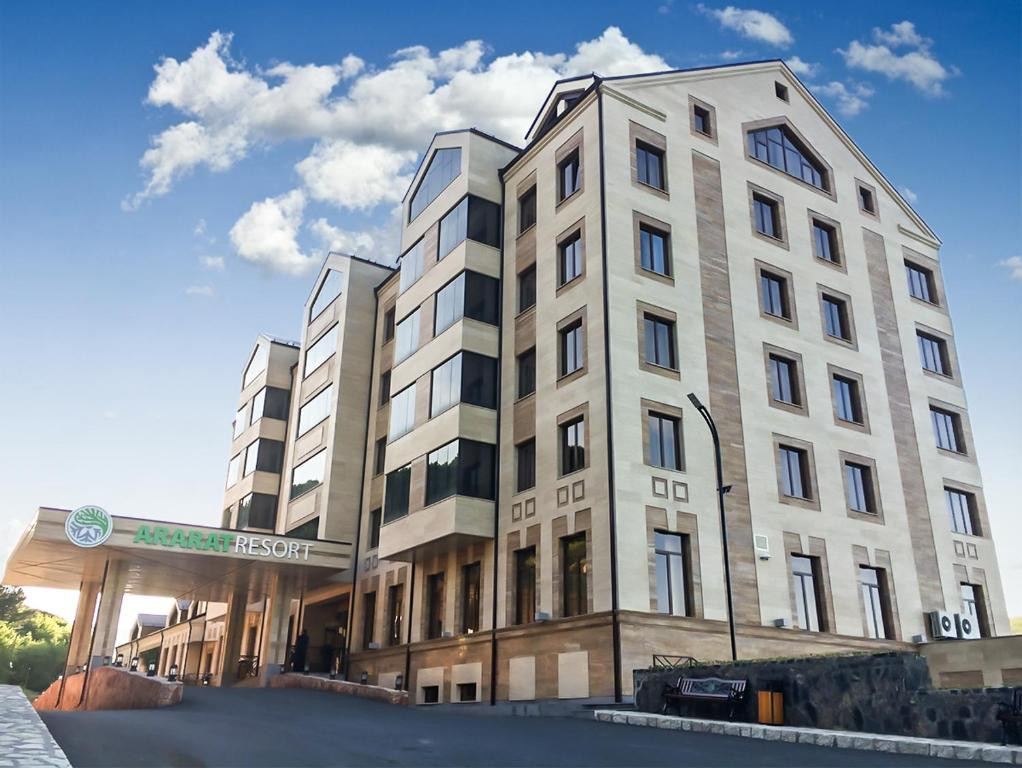 Ararat Resort 5*
