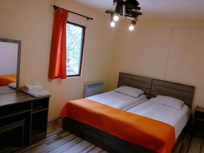 Art Guest House 3*