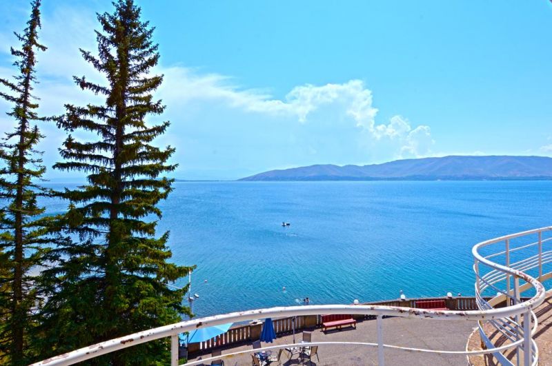 Blue Sevan 2*