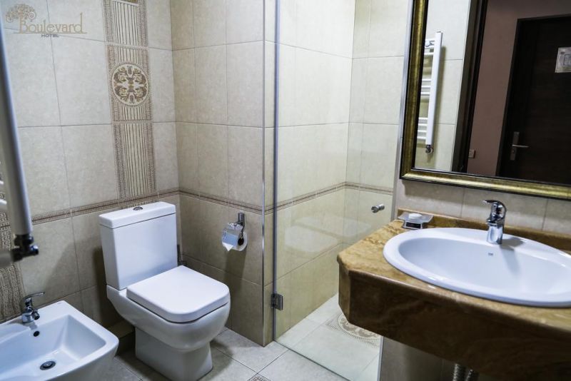 Boulevard Hotel 3*