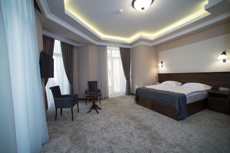 Boulevard Hotel 3*