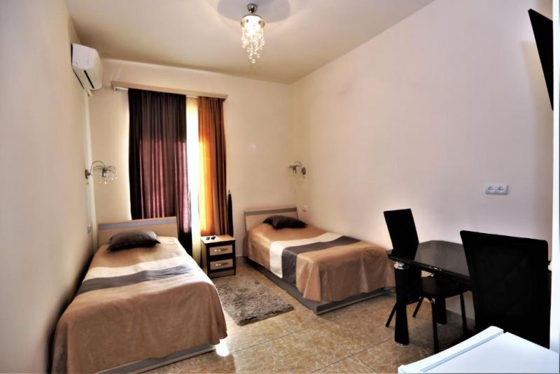 Comfort House Hotel 3*