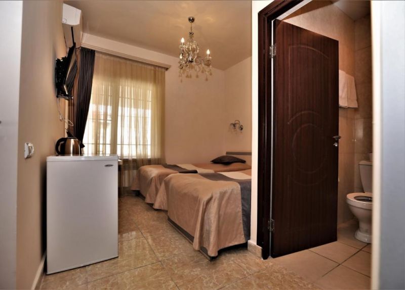 Comfort House Hotel 3*