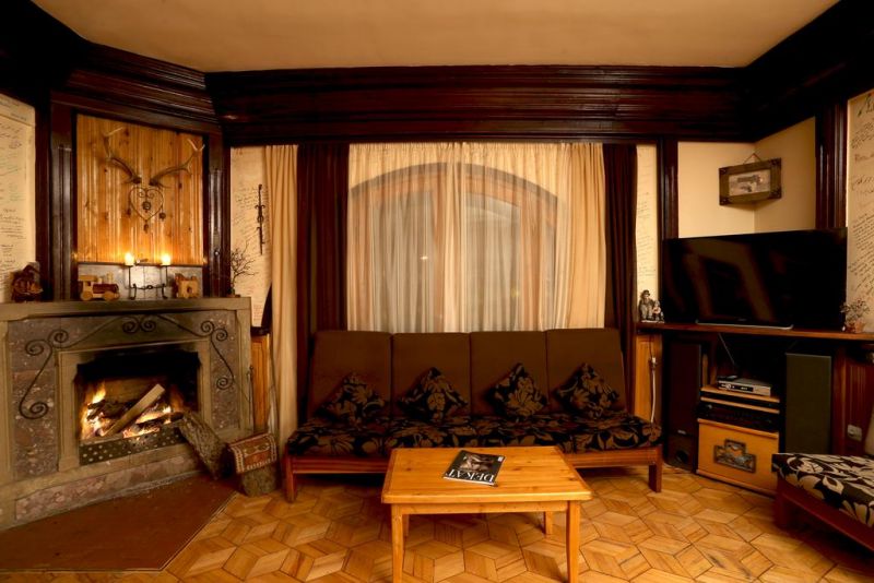Daravand Guest House 3*