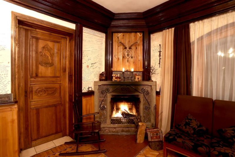 Daravand Guest House 3*