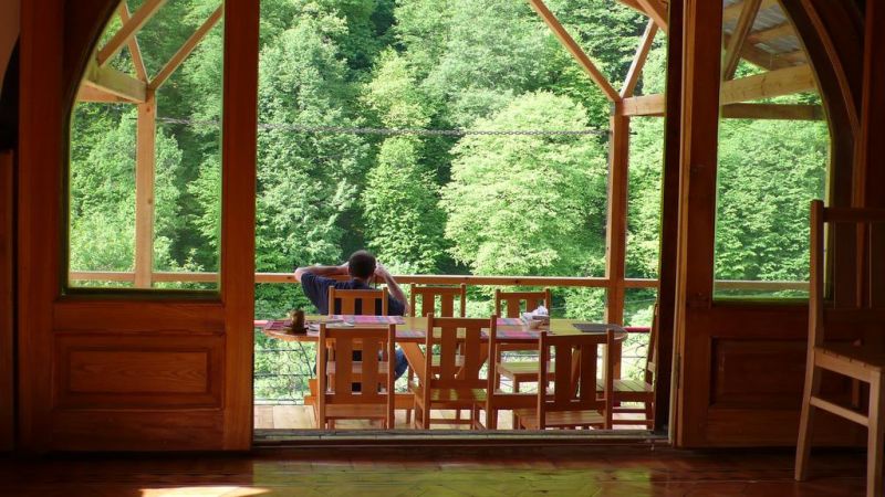 Daravand Guest House 3*