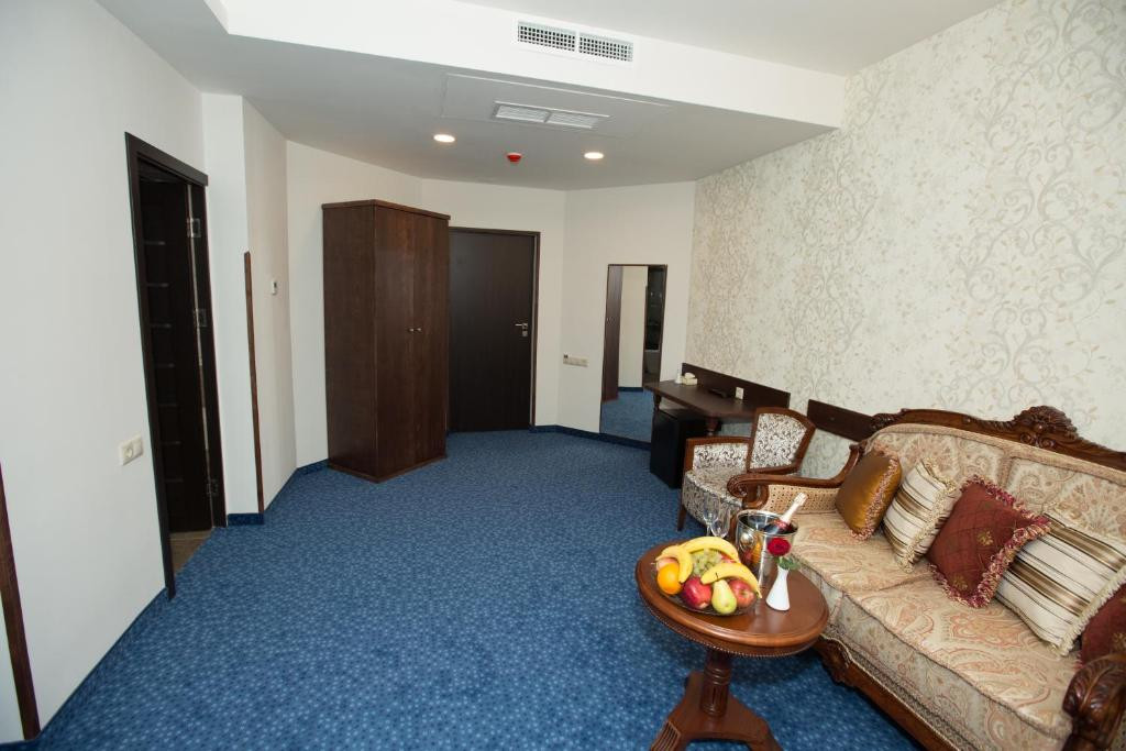 Faria Boutique Hotel 4*