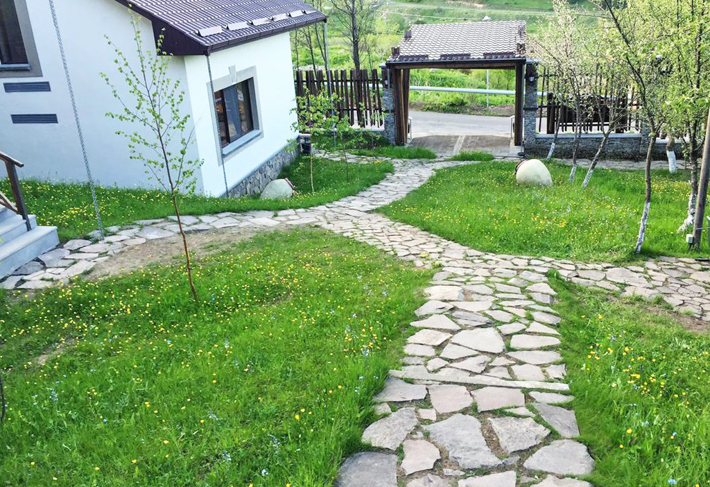 Park Village 2*