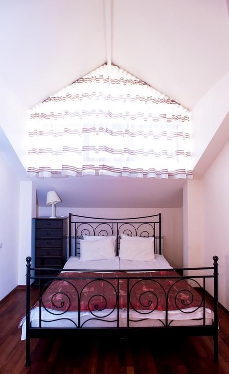 Tsaghkunq Guest House 2*