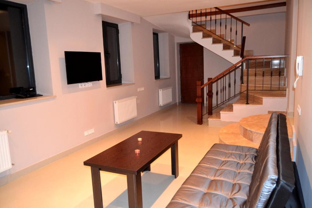 Villadzor Apart 4*