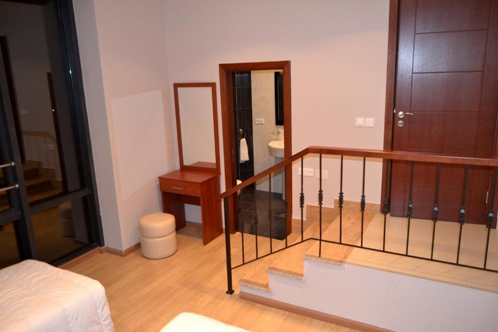 Villadzor Apart 4*