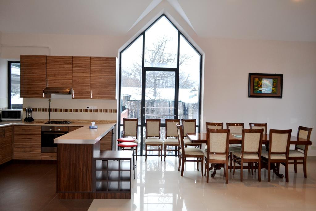 Villadzor Apart 4*