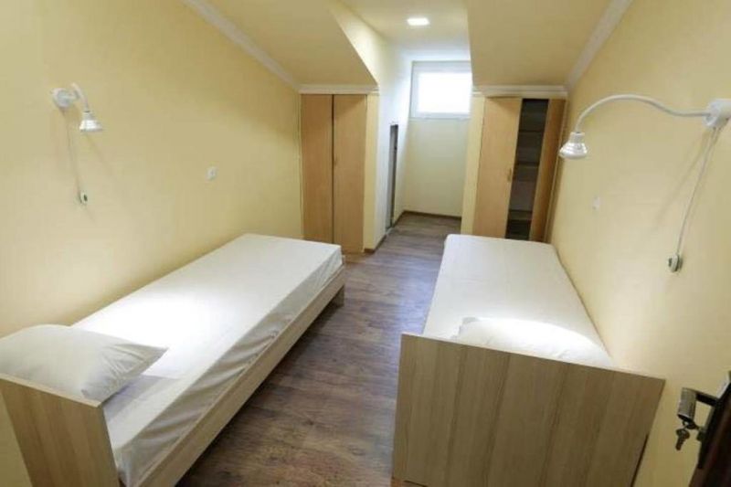 Your Hostel 1*