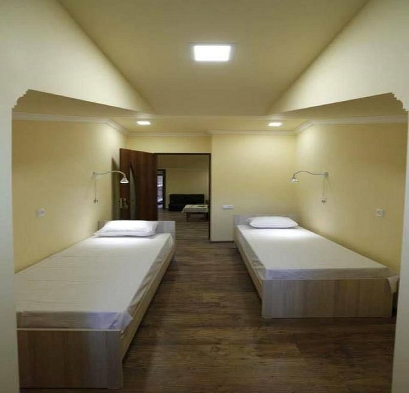 Your Hostel 1*