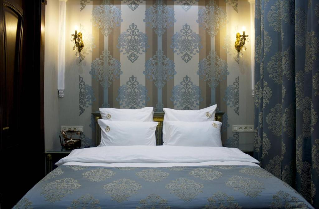 Neapol Boutique 4*