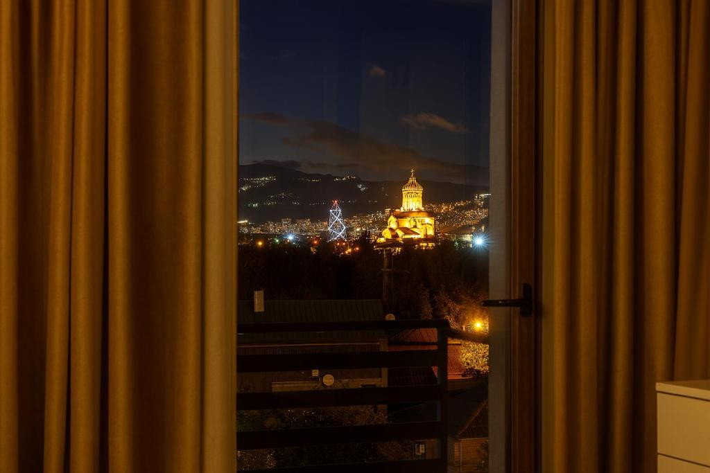 Grand Palace 3*