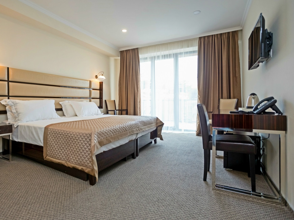 Genio 4*