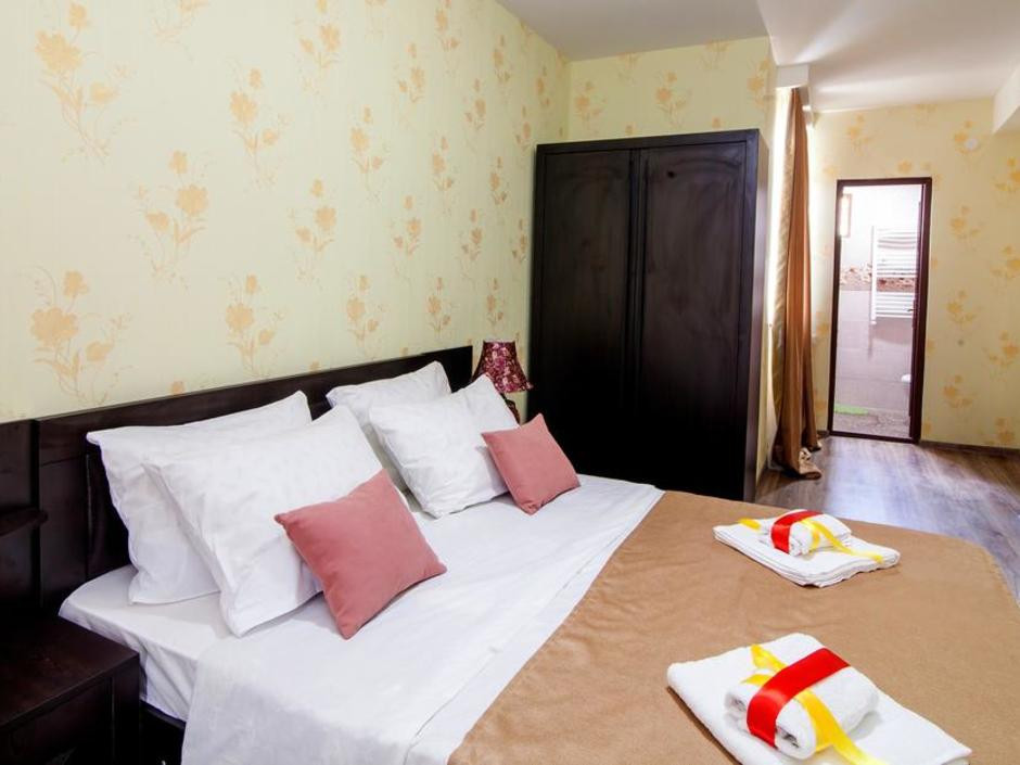 Ellegance Hotel 3*