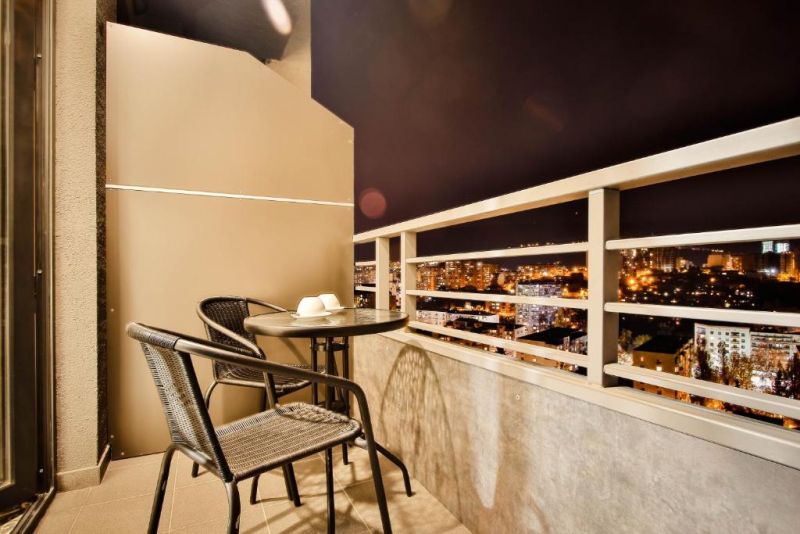 Ameri Plaza 4*