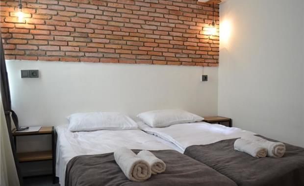 Baratashvili 12 Hotel 3*