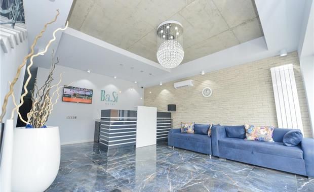 Basi Hotel 3*