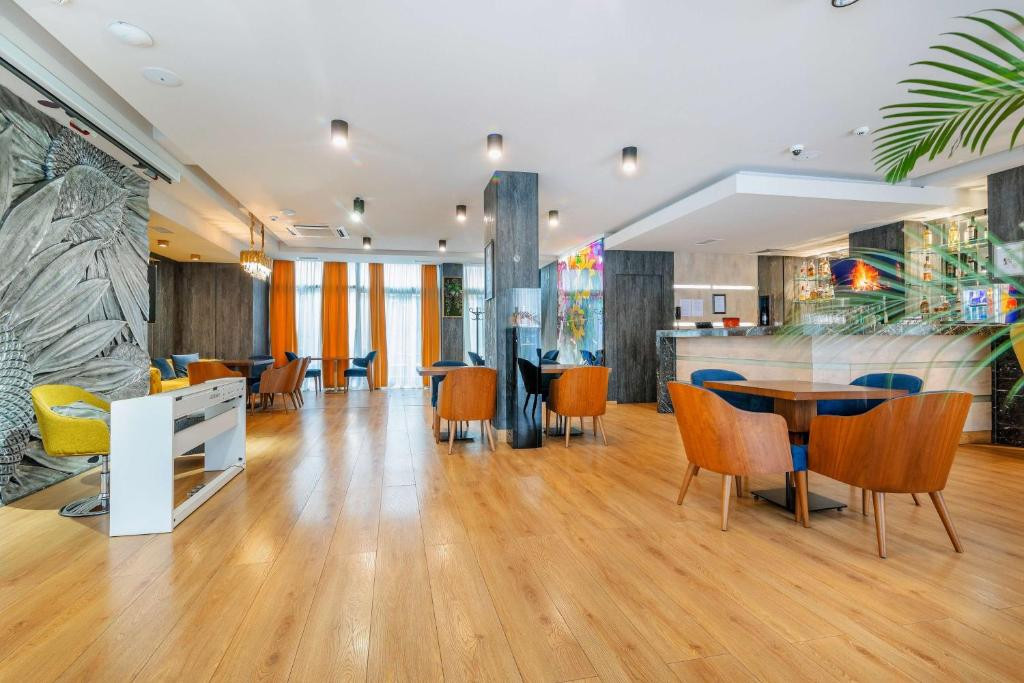 Best Western Tbilisi City Center 4*