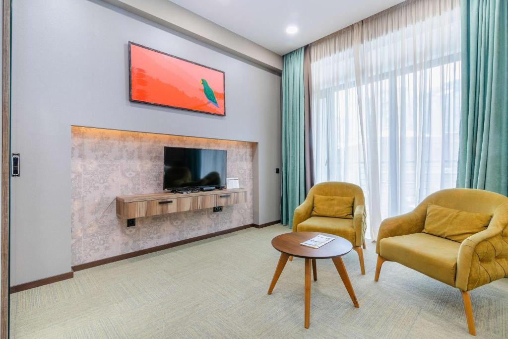 Best Western Tbilisi City Center 4*