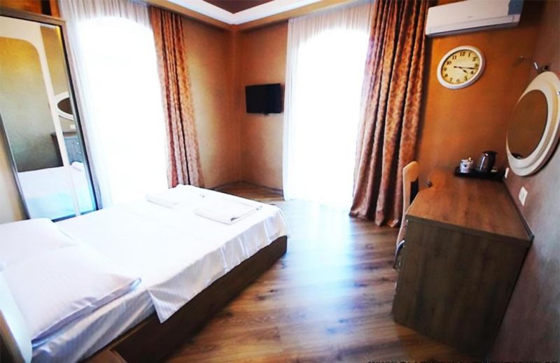 Black Sea Star 3*