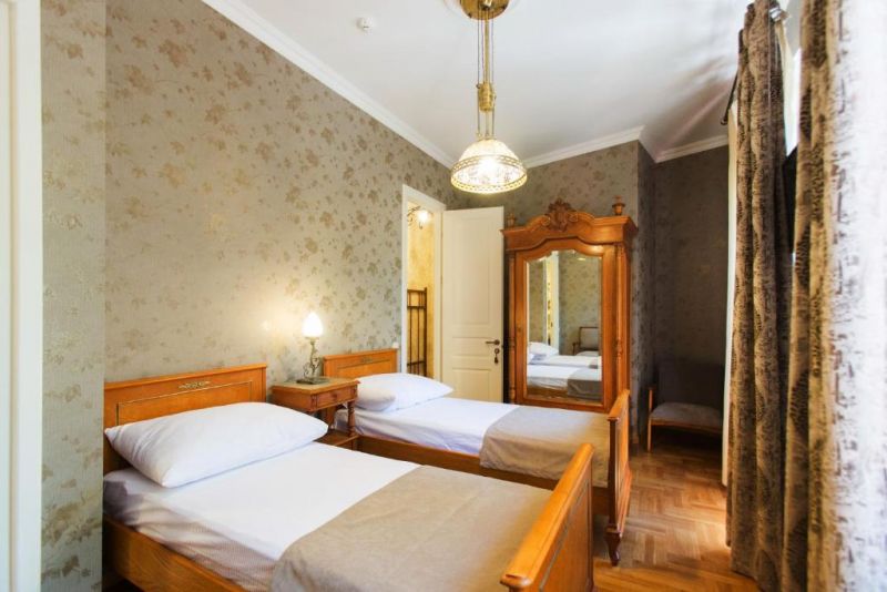 Bloom Boutique Hotel 3*
