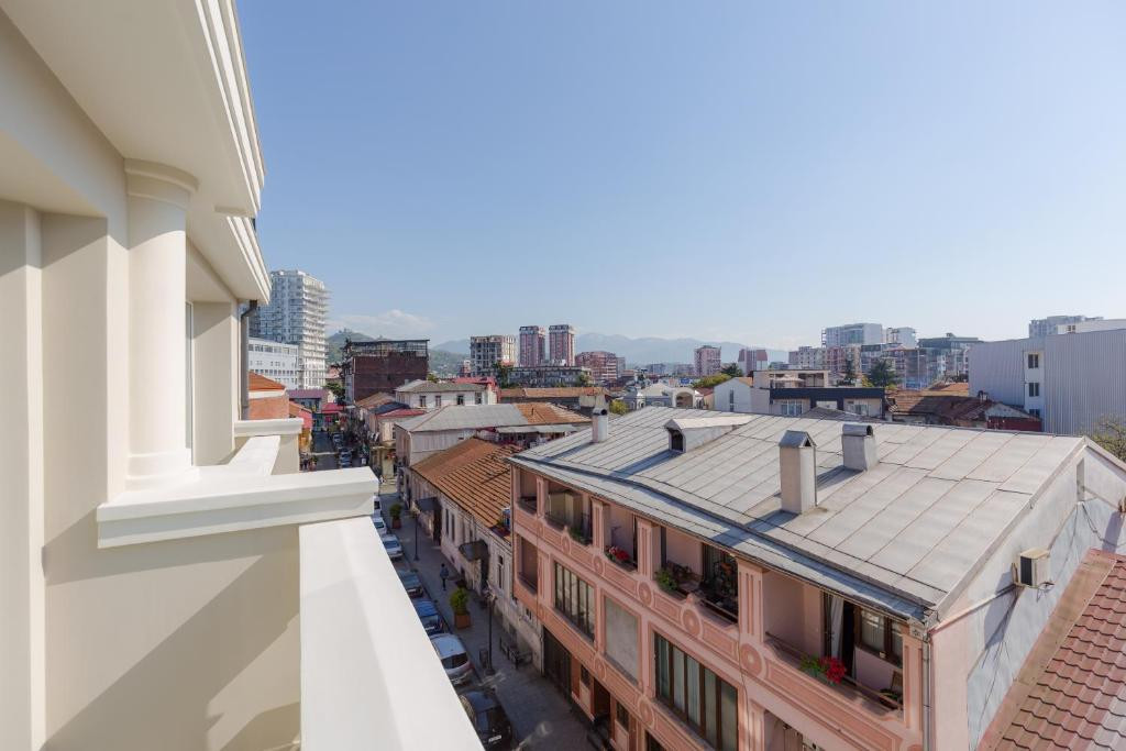 Bloom Hotel 4*