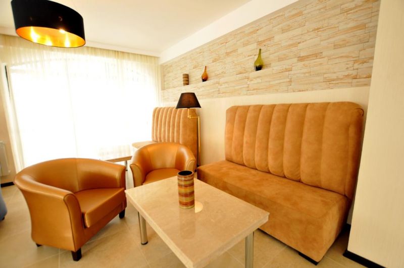 Bm Plaza 4*