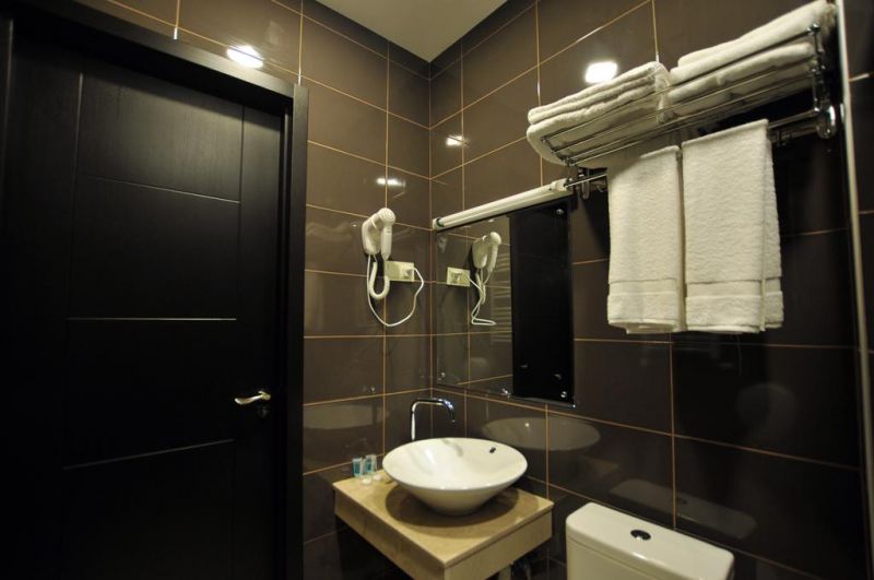 Bm Plaza 4*
