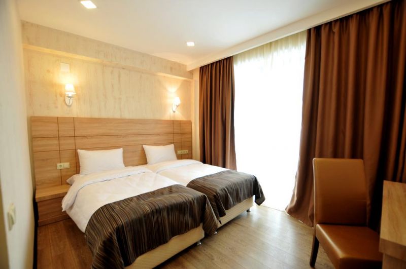 Bm Plaza 4*