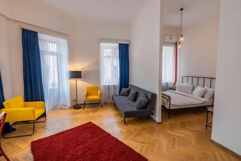 Brotseuli Hotel 2*